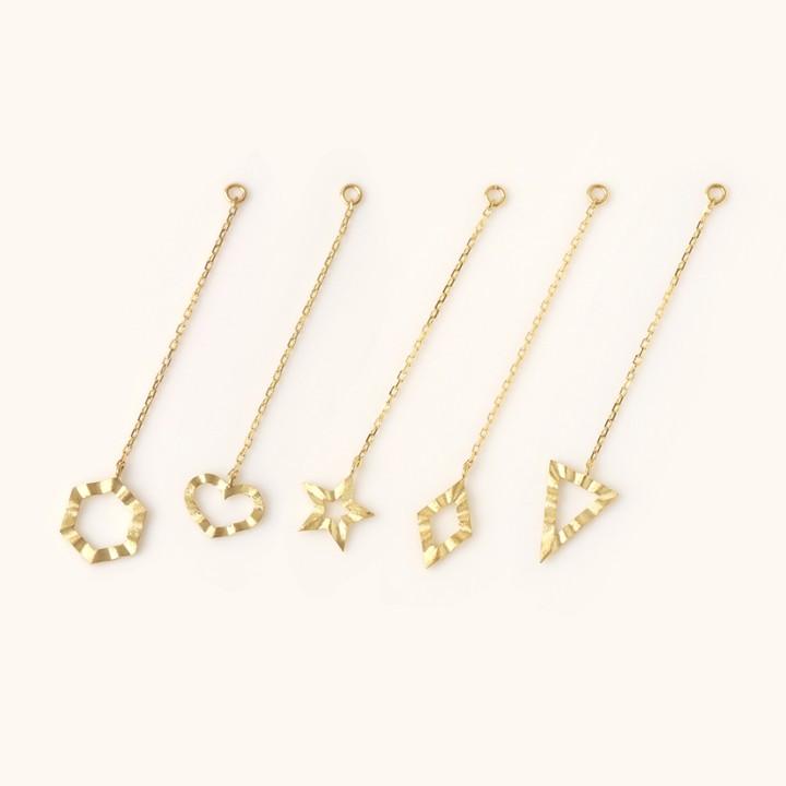 18金 ピアス 18k 18金ピアス レディース シンプル スター ハート トライアングル ピアスチャーム シルク ゴールド 金ピアス k18 金属アレルギー対応 揺れる | DEVAS | 01