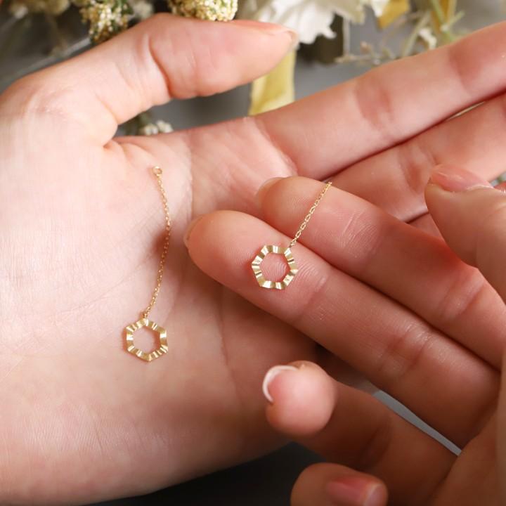 18金 ピアス 18k 18金ピアス レディース シンプル スター ハート トライアングル ピアスチャーム シルク ゴールド 金ピアス k18 金属アレルギー対応 揺れる | DEVAS | 08