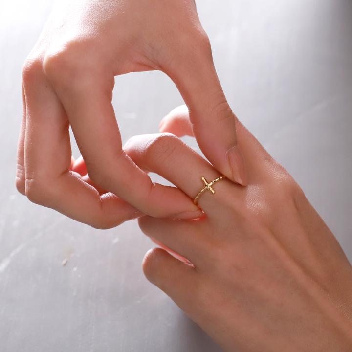 【土日限定2000円OFFクーポン有】 18金 リング k18 k18リング クロス 凸凹 ピンクゴールド 18k 指輪 レディース 18金指輪 18金リング シンプル 刻印 | DEVAS | 06