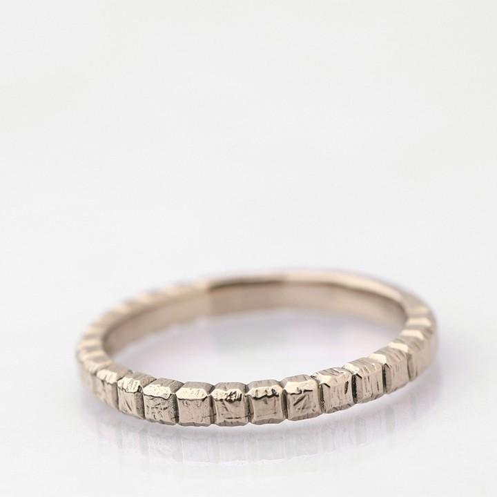 【6/14~15限定5000円OFFクーポン有】18金 リング k18 k18リング WG 指輪 メンズ ブロック L 凸凹 2.5mm 18k レディース 18金指輪 18金リングの画像