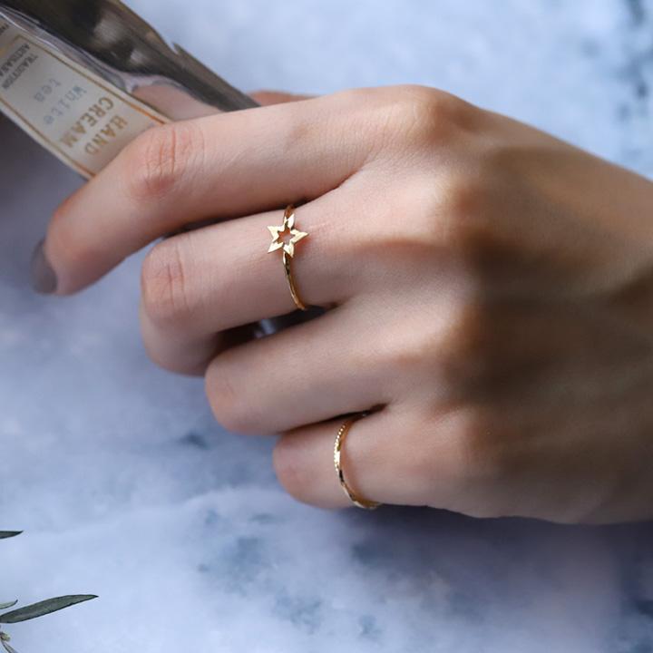 ダイヤモンドリング♡9号【アガット】K18 6粒 ゴールド デザインリング☆エテ K18ダイヤモンドリング｜リング｜アガット 公式オンラインストア