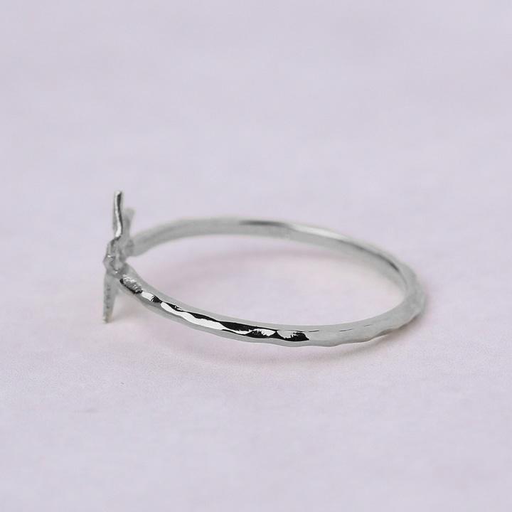 プラチナリング 指輪 プラチナ リング 星 スター オープンスター シルク 凸凹 デザイン pt950 pt 指輪 レディース プラチナ指輪 シンプル 本物 地金 細い | DEVAS | 04