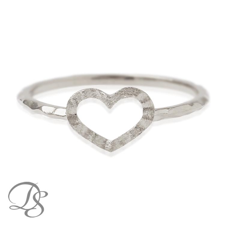プラチナリング 指輪 プラチナ リング ハート オープンハート pt950 pt 指輪 レディース プラチナ指輪 シンプル 本物 地金 華奢 細い 普段使い ピンキーリング | DEVAS