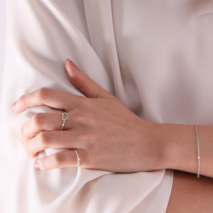 プラチナリング 指輪 プラチナ リング ハート オープンハート pt950 pt 指輪 レディース プラチナ指輪 シンプル 本物 地金 華奢 細い 普段使い ピンキーリング | DEVAS | 09