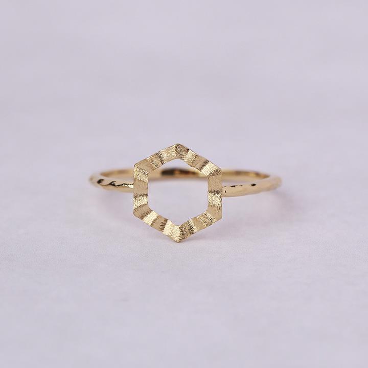 【土日限定2000円OFFクーポン有】 18金 リング k18 ピンキーリング k18リング ヘキサゴン 六角形 18k 指輪 レディース 18金指輪 18金リング ピンキー | DEVAS | 03