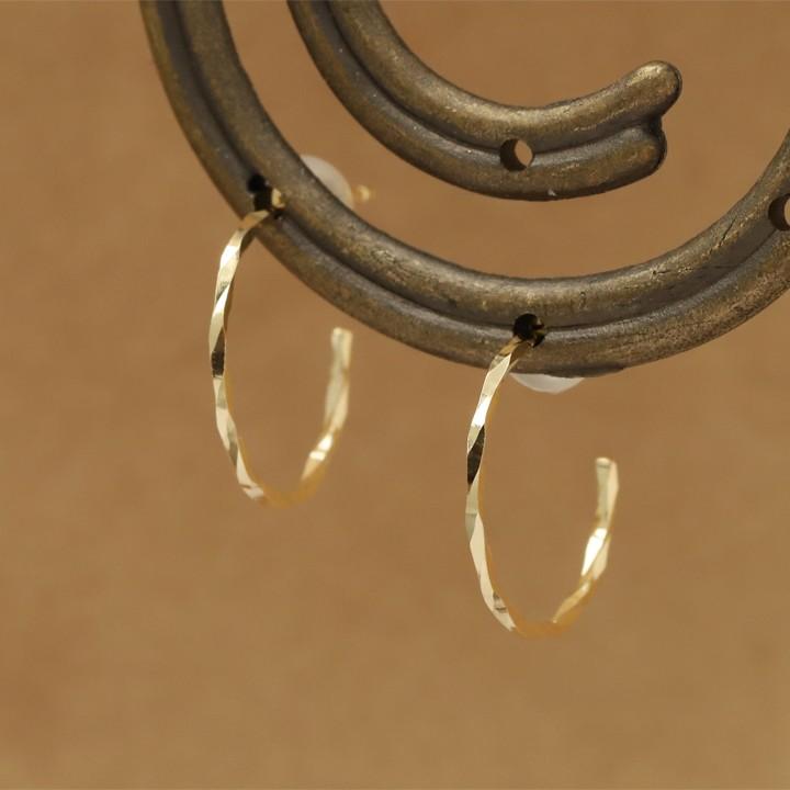 【土日限定1500円OFFクーポン有】 フープピアス 18k ピアス 18金 フープ k18 18金ピアス ツイスト(S) k18ピアス レディース ピアス18金 両耳 セット | DEVAS | 01