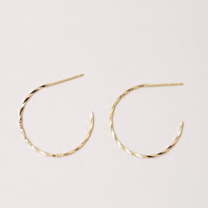 【土日限定2000円OFFクーポン有】 フープピアス 18k ピアス 18金 フープ k18 18金ピアス ツイスト(M) k18ピアス レディース ピアス18金 両耳 セット | DEVAS | 03