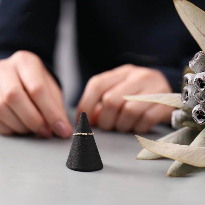 18金 リング k18 ピンキーリング k18リング チェーンリング ツイストあずきチェーン 18k 指輪 レディース 18金指輪 18金リング 18kリング シンプル ピンキー | DEVAS | 02