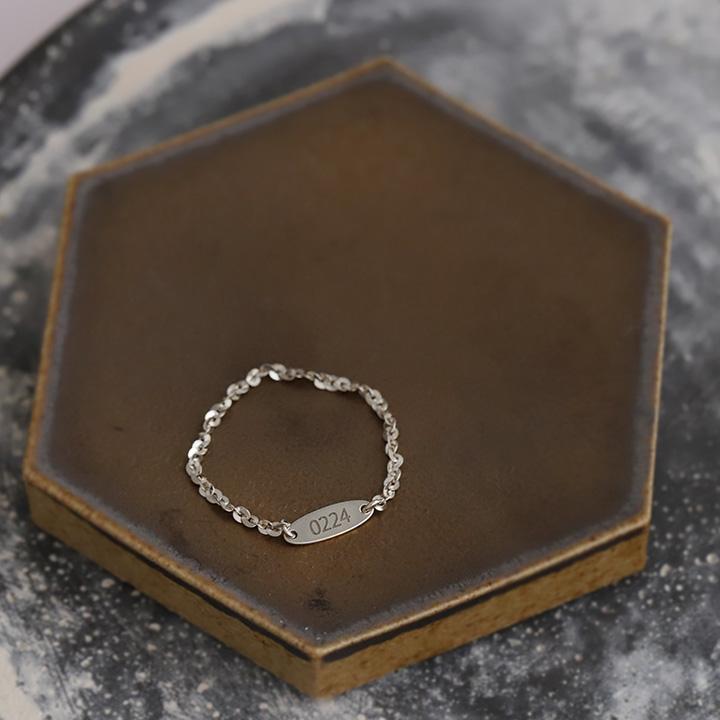 プラチナリング 指輪 プラチナ リング ピンキー ピンキーリング 刻印 チェーンリング 名入れ pt850 pt 指輪 レディース シンプル プラチナ指輪 地金 華奢 細い | DEVAS | 08