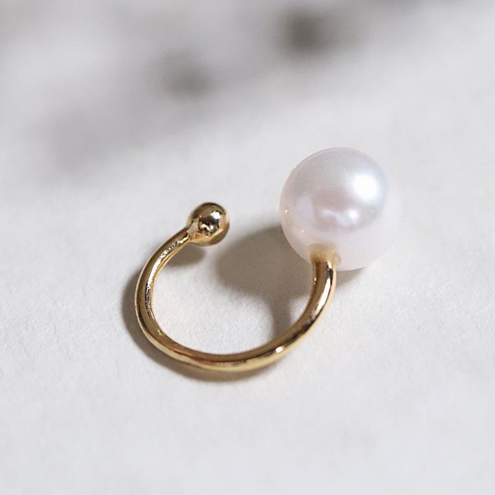 イヤーカフ 18金 イヤカフ k18 18k レディース ノンホール ピアス あこやパール 本真珠 18 金 ノンホールピアス シンプル ゴールド 小さめ つけっぱなし | DEVAS | 01