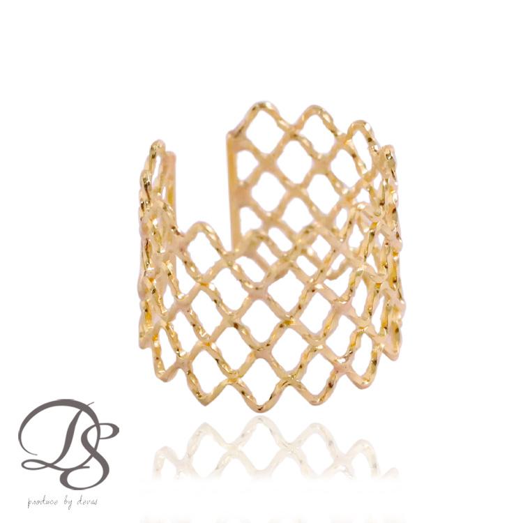 イヤーカフ 18金 イヤカフ k18 18k レディース ノンホール ピアス レース 透かし メッシュ 18 金 ノンホールピアス シンプル ゴールド 小さめ つけっぱなし | DEVAS