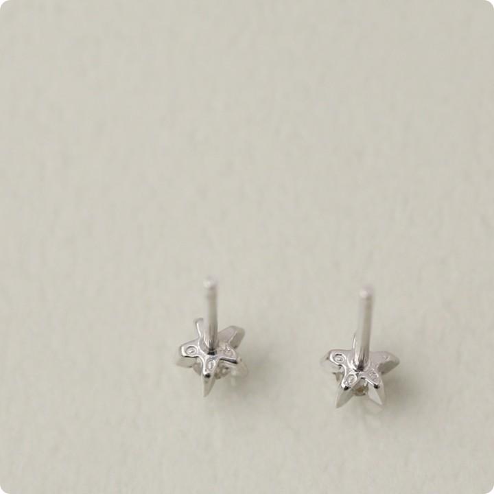 【6/14~15限定1500円OFFクーポン有】18金 ピアス k18 18金ピアス 18k スター 星 ダイヤモンド 0.1ct k18ピアス レディース ピアス18金 つけっぱなし 両耳の画像
