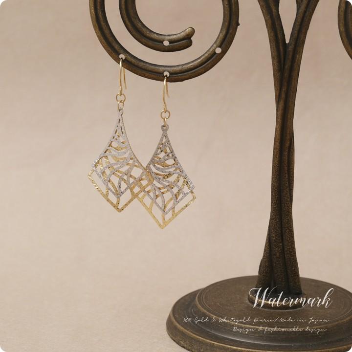 【土日限定3500円OFFクーポン有】 18金 ピアス ホワイトゴールド k18 18金ピアス 18k 透かし模様 フックピアス k18ピアス レディース ピアス18金 両耳 | DEVAS | 01