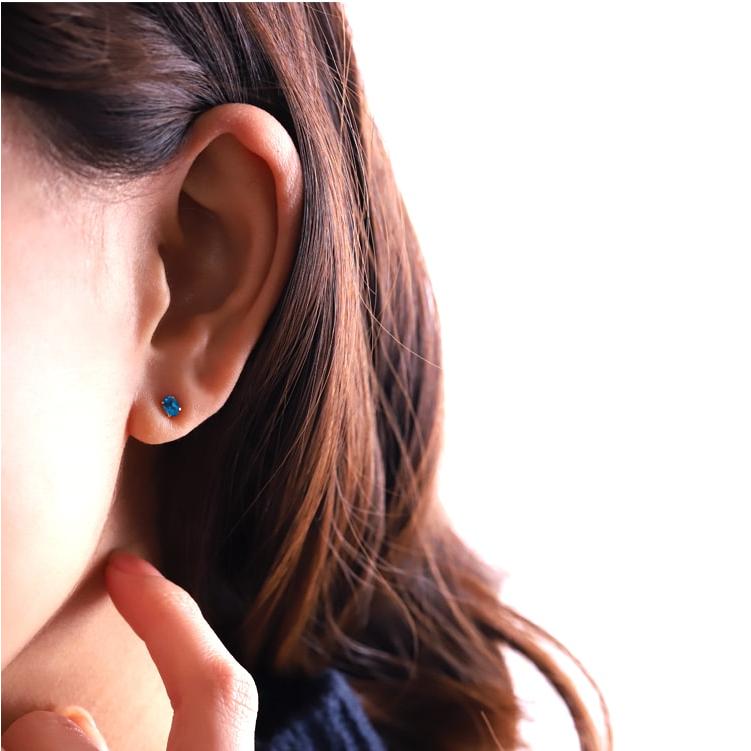 18金 ピアス k18 18金ピアス 18k  インディゴブルー アパタイト シンプル k18ピアス レディース ピアス18金 地金 ゴールド 18kピアス 小さめ つけっぱなし 両耳 | DEVAS | 03
