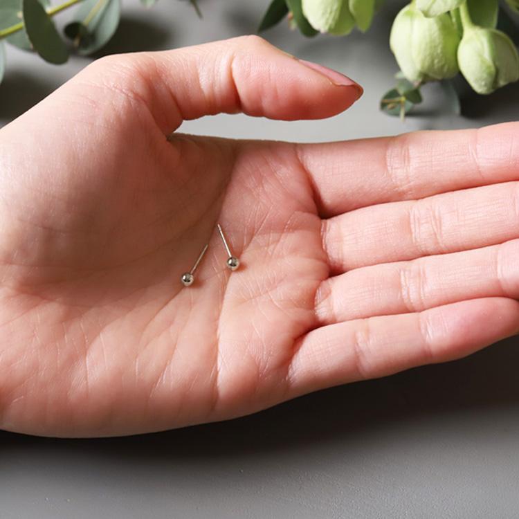 日曜200円OFFクーポン有▼ プラチナピアス ピアス プラチナ レディース 丸玉 ボール 光沢 3mm プラチナ900 ピアスプラチナ PT シンプル 地金 小さめ 両耳 片耳 | DEVAS | 09