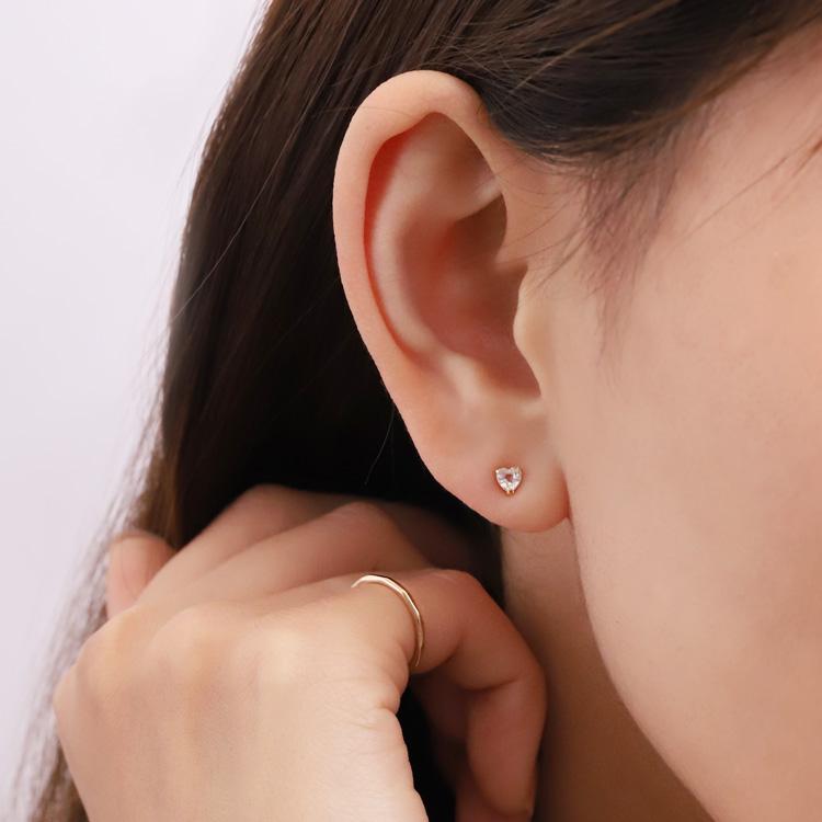 週末セール 18金ピアス　K18刻印あり　ハート3連ピアス DEVAS 7月土日限定 7%クーポン▽ 18金 ピアス k18 ピンク