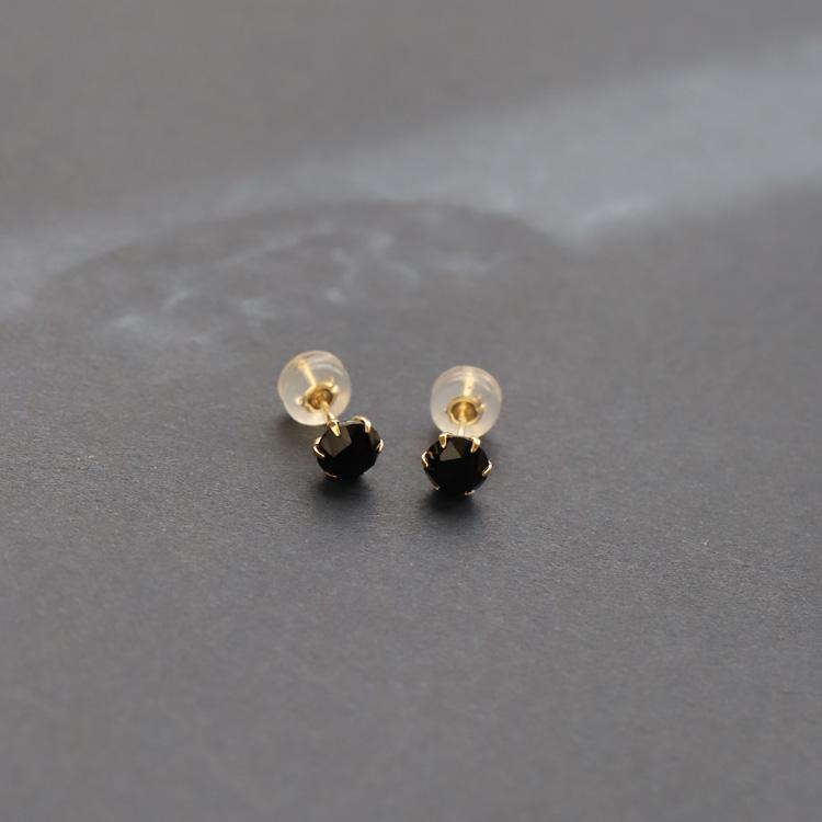 DEVAS 【2/4 値上げ対象】 18金 ピアス k18 18金ピアス 18k オニキス