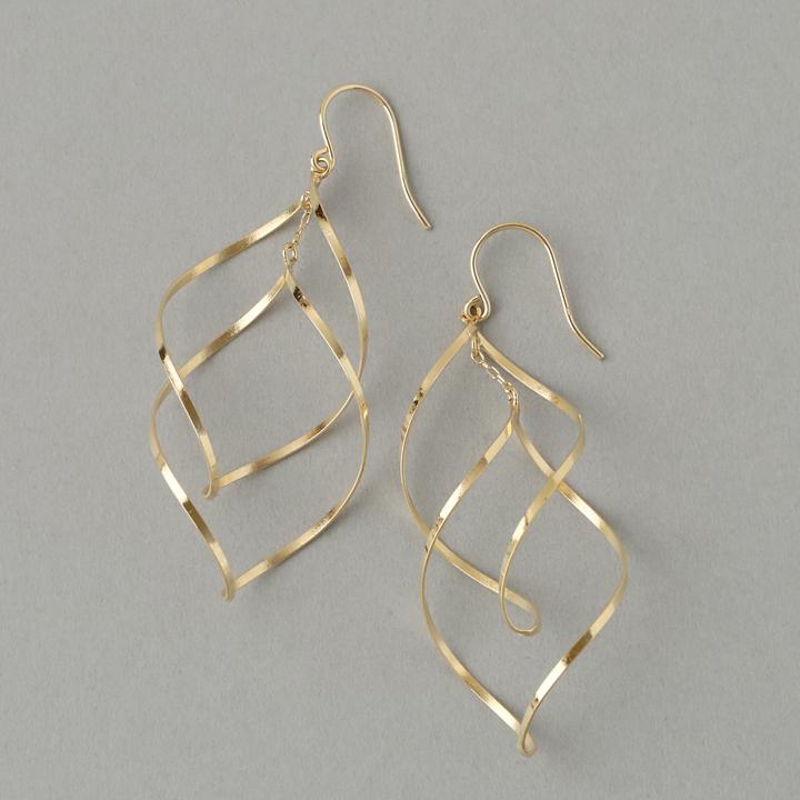 【土日限定3500円OFFクーポン有】 18金 ピアス k18 18金ピアス 18k フックピアス 揺れる フック リーフ k18ピアス ピアス18金 18kピアス 両耳 | DEVAS | 01