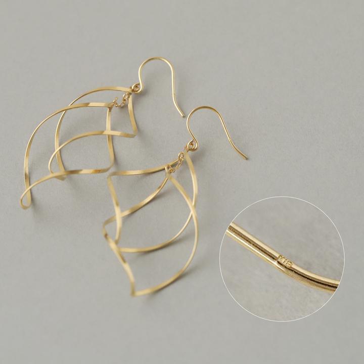 【土日限定3500円OFFクーポン有】 18金 ピアス k18 18金ピアス 18k フックピアス 揺れる フック リーフ k18ピアス ピアス18金 18kピアス 両耳 | DEVAS | 04