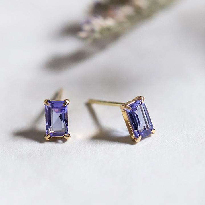 18金 ピアス k18 18金ピアス 18k タンザナイト スクエア 天然石 k18ピアス ピアス18金 18kピアス 小さめ つけっぱなし 両耳 | DEVAS | 01