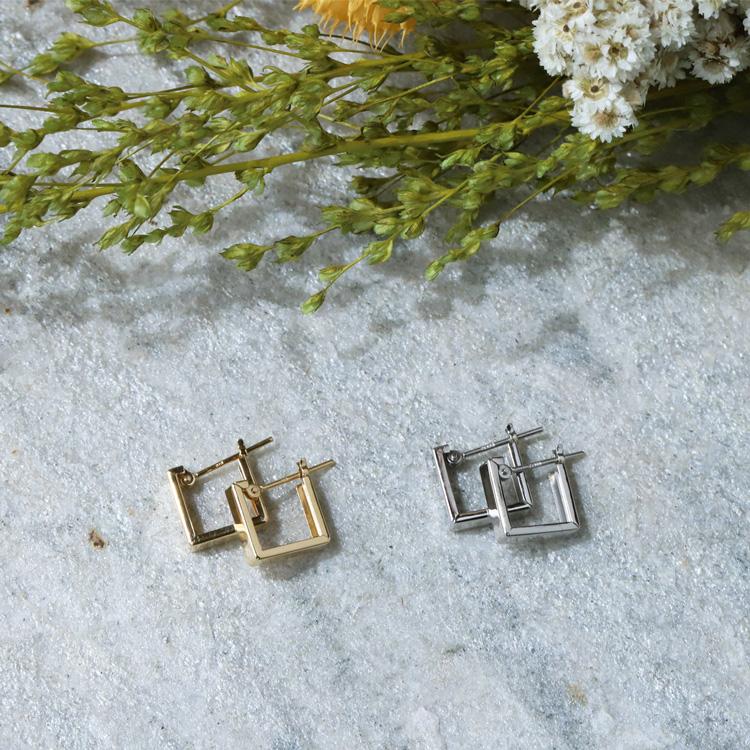 【土日限定3500円OFFクーポン有】 フープピアス 18k ピアス 18金 フープ プラチナ k18 18金ピアス 四角 k18ピアス レディース ピアス18金 両耳 セット | DEVAS | 01