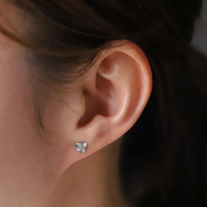 プラチナピアス ピアス プラチナ レディース 星 ハート ひし形 放射線模様 プラチナ900 ピアスプラチナ PT シンプル | DEVAS | 08