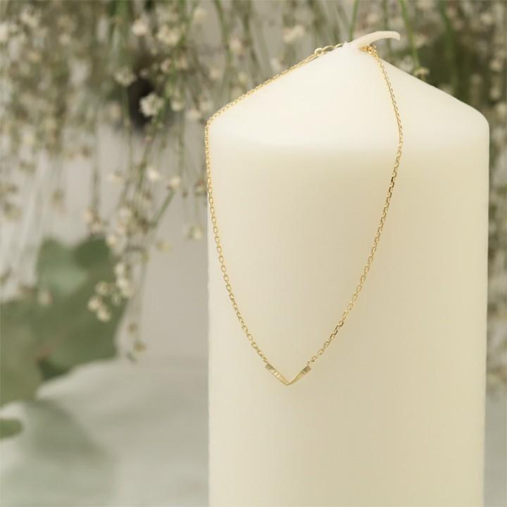 18金 アンクレット k18 18k レディースVシェイプ ツイスト 18金アンクレット シンプル 普段使い 18 金 チェーン | DEVAS | 01