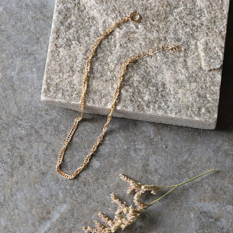 【土日限定3500円OFFクーポン有】 18金 アンクレット k18 18k レディース スクリュー チェーン 2.4mm 18金アンクレット 普段使い 18 金 チェーン | DEVAS | 01