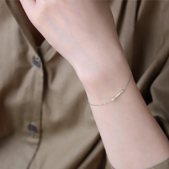 プラチナブレスレット レディース ブレスレット プラチナ ダイヤモンド 3石 0.03ct チョコバー PT950 チェーン シンプル ブレスレットレディース 華奢 14cm 16cm | DEVAS | 02