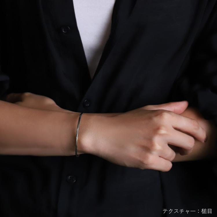 【6/14~15限定7000円OFFクーポン有】プラチナ バングル プラチナブレスレット レディース Pt950 XS 1.8mm幅 4種類から選べるテクスチャー 刻印 メンズの画像
