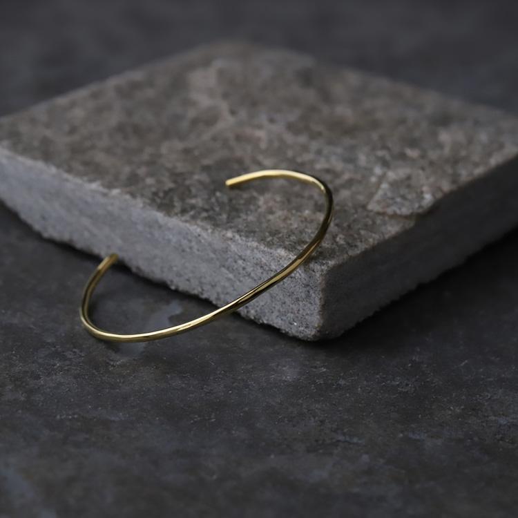 最終値下げ　k18バングル　ブレスレット 楽天市場】k18 ブレスレット レディース 18金 バングル キラキラ