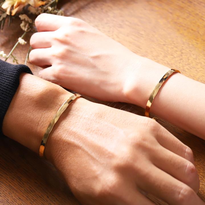 DEVAS 4月土日限定 5%クーポン▽ k18 バングル 18金 DEVAS 4月土日限定 5%クーポン▽ k18 バングル 18金