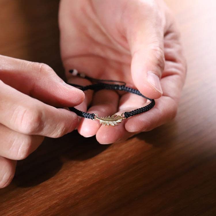 【土日限定5000円OFFクーポン有】 18金 ブレスレット k18 18金ブレスレット 18k レディース メンズ フェザー 羽 コードブレス ペア カラー ブレスレット | DEVAS | 16