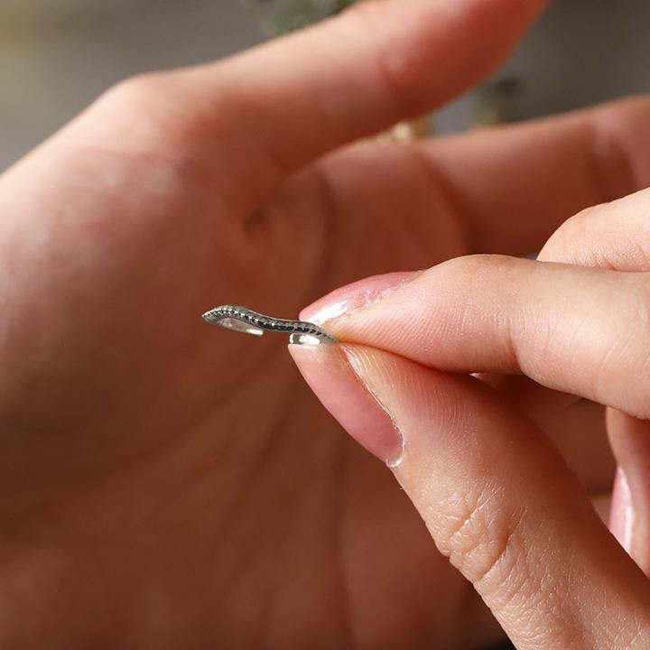 イヤーカフ シルバー イヤカフ silver レディース ノンホール ピアス ミルグレイン ウェーブ Silver925 ノンホールピアス シンプル ゴールド つけっぱなし 片耳 | DEVAS | 08