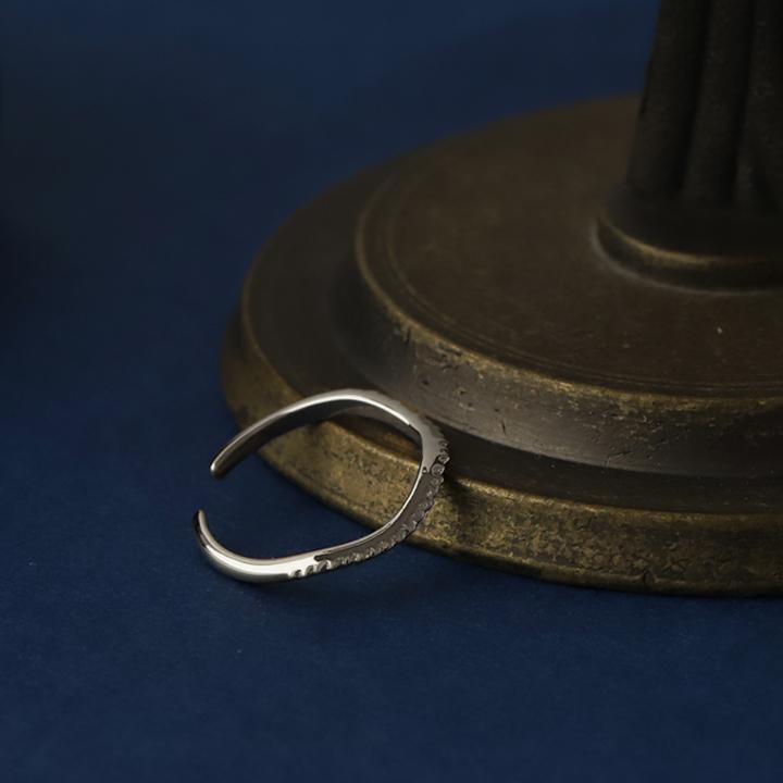 イヤーカフ プラチナ イヤカフ PT950 レディース プラチナ950 ノンホール ピアス ウェーブ  Pt950 ノンホールピアス シンプル 小さめ つけっぱなし 片耳 | DEVAS | 01