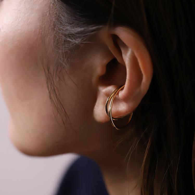 【土日限定3500円OFFクーポン有】 イヤーカフ 18金 イヤカフ k18 18k レディース ノンホール ピアス 2連 ダブル 重ね付け ノンホールピアス 片耳 大ぶり | DEVAS | 10