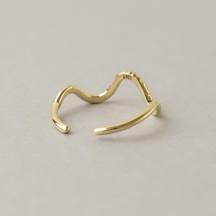 【土日限定2000円OFFクーポン有】 イヤーカフ 18金 イヤカフ k18 18k レディース ノンホール ピアス ウェーブ 凸凹 ノンホールピアス 片耳 大ぶり | DEVAS | 06