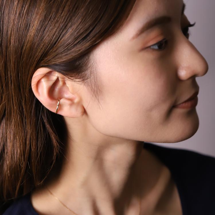 イヤーカフ 10金 イヤカフ k10 10k レディース ノンホール ピアス  フィット 10 金 ノンホールピアス シンプル ゴールド 小さめ つけっぱなし 【在庫限り】 | DEVAS | 01