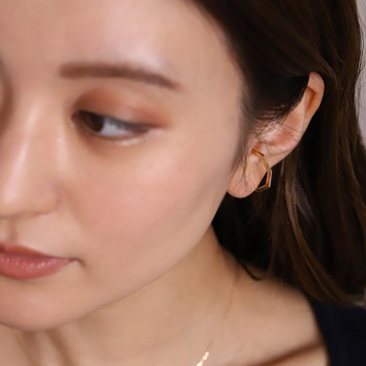 【土日限定3500円OFFクーポン有】 イヤーカフ 18金 イヤカフ k18 18k レディース ノンホール ピアス 八角形 オクタゴン ノンホールピアス 大ぶり 片耳 | DEVAS | 13