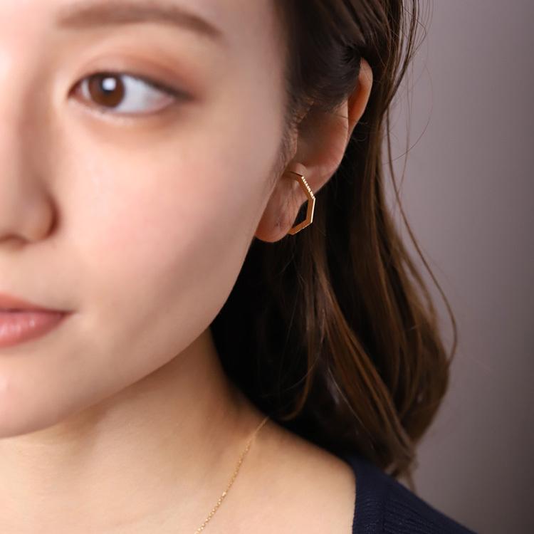 【土日限定3500円OFFクーポン有】 イヤーカフ 18金 イヤカフ k18 18k レディース ノンホール ピアス 八角形 オクタゴン ノンホールピアス 大ぶり 片耳 | DEVAS | 09