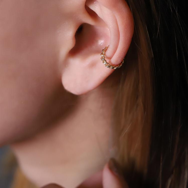 イヤーカフ 18金 イヤカフ k18 18k レディース ノンホール ピアス  チェーンデザイン チェーン 18 金 ノンホールピアス シンプル ゴールド 小さめ つけっぱなし | DEVAS | 05