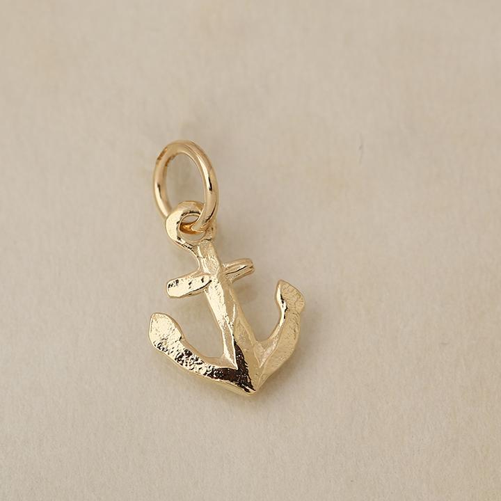 DEVAS 【6/14~15限定2000円OFFクーポン有】ペンダントトップ 18金 k18 