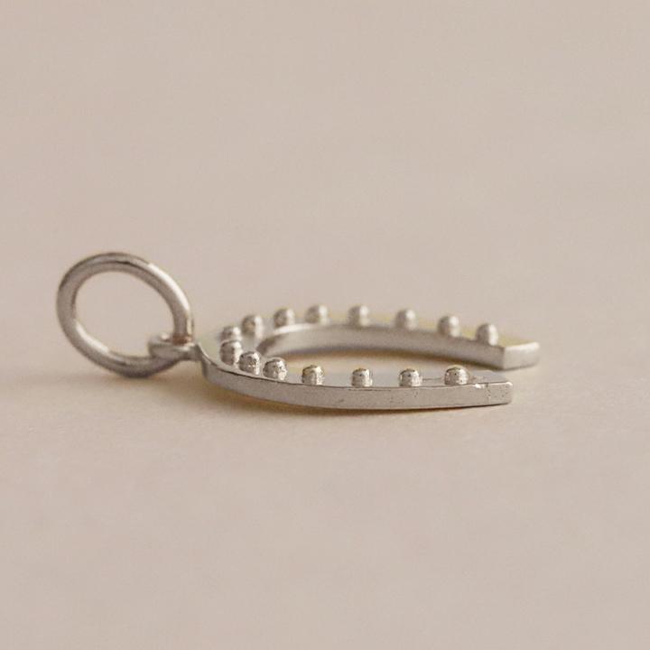 ペンダントトップ プラチナ ネックレス トップ ペンダント レディース Pt950 馬蹄 ホースシュー ミル打ち プラチナペンダント プラチナネックレストップ | DEVAS | 04