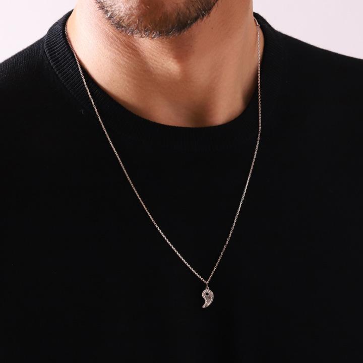 【6/14~15限定2000円OFFクーポン有】ペンダントトップ プラチナ ネックレス トップ ペンダント Pt950 勾玉 まがたま ミルグレイン プラチナペンダントの画像