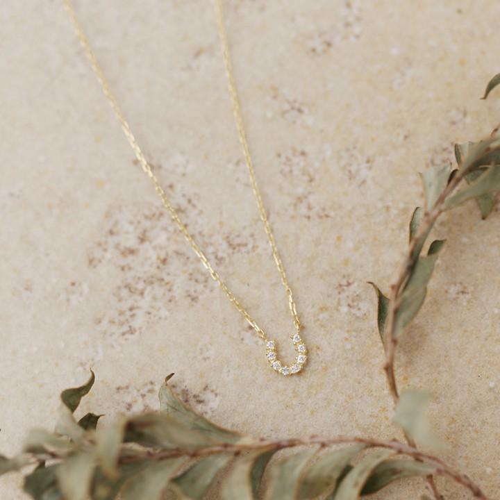 【土日限定3500円OFFクーポン有】 18金ネックレス k18 ネックレス 18金 レディース 馬蹄 ホースシュー ダイヤモンド 8石 18k あずきチェーン 小豆 | DEVAS | 01