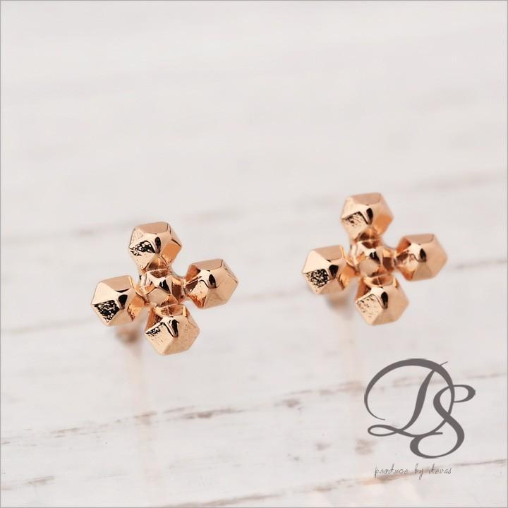 18金 ピアス k18 ピンクゴールド 18金ピアス 18k クロス シンプル k18ピアス レディース ピアス18金 18kピアス 小さめ 18 金 華奢 つけっぱなし 両耳 セット | DEVAS