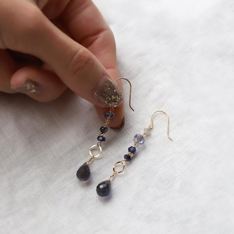 DEVAS 18金 ピアス k18 18金ピアス 18k 天然石 ピアス アイオライト 