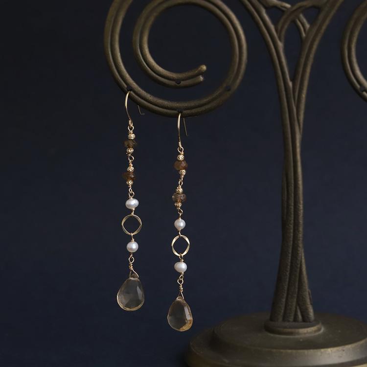 18金 ピアス k18 18金ピアス 18k 天然石 ピアス アイオライト シャンパンクオーツ シンプル k18ピアス レディース ピアス18金 ゴールド 18kピアス 揺れる 両耳 | DEVAS | 08