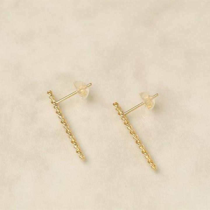 【土日限定2500円OFFクーポン有】 18金 ピアス k18 18金ピアス 18k ねじれ ツイスト バー k18ピアス レディース ピアス18金 つけっぱなし 両耳 セット | DEVAS | 04