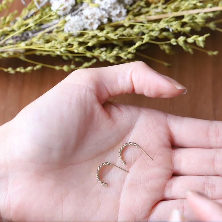 プラチナピアス ピアス プラチナ レディース エターナル チェーン プラチナ950 ピアスプラチナ PT シンプル おしゃれ 地金 小さめ 小さい 両耳 セット | DEVAS | 12